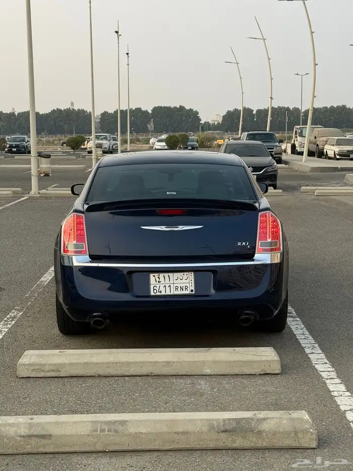 كرايسلر C300 هيمي 2014 ممشى قليل مالك ثاني 8