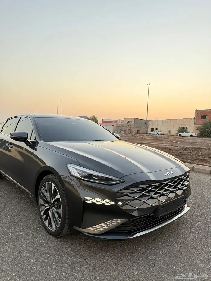 كيا K8 2022 بحالة الوكاله 4
