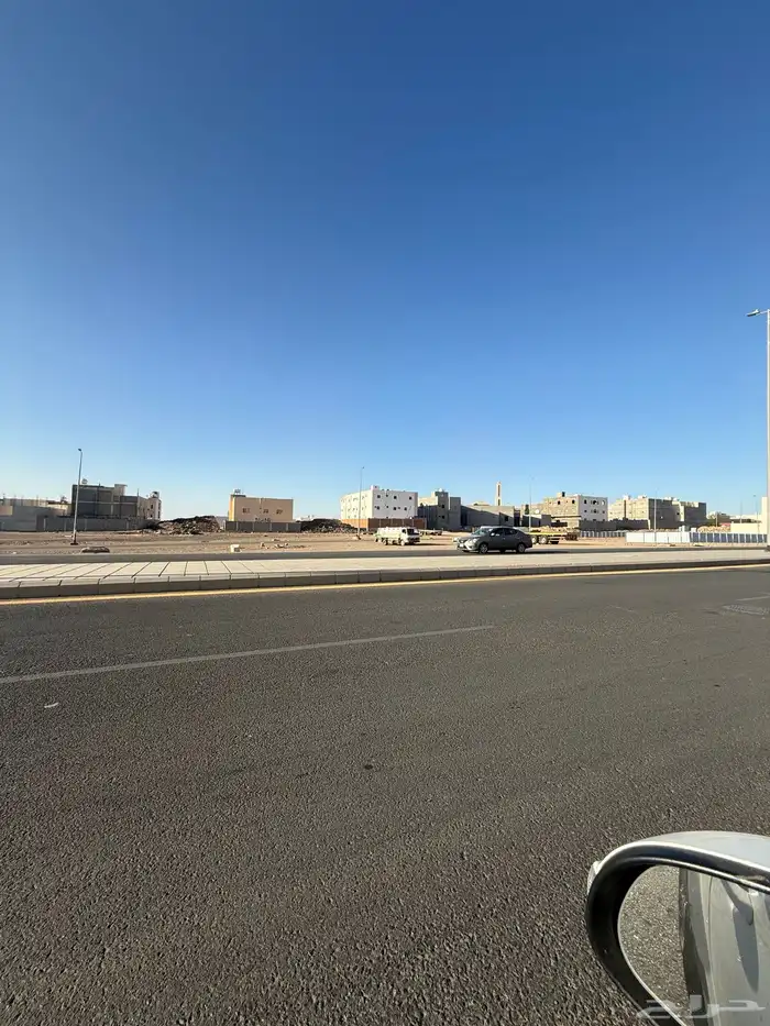 للبيع ارض تجارية في مخطط النبلاء م660 خلف خلاف بعد محطة نفط 8