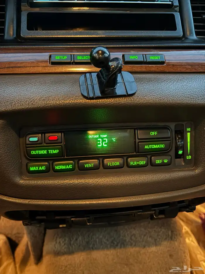 كراون فكتوريا 2007 فل كامل 13