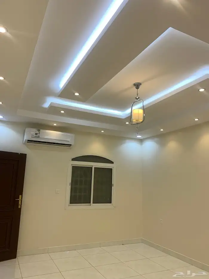 للإيجار شقة (نصف فيلا ) سلطانة مستشفى فقيه 8