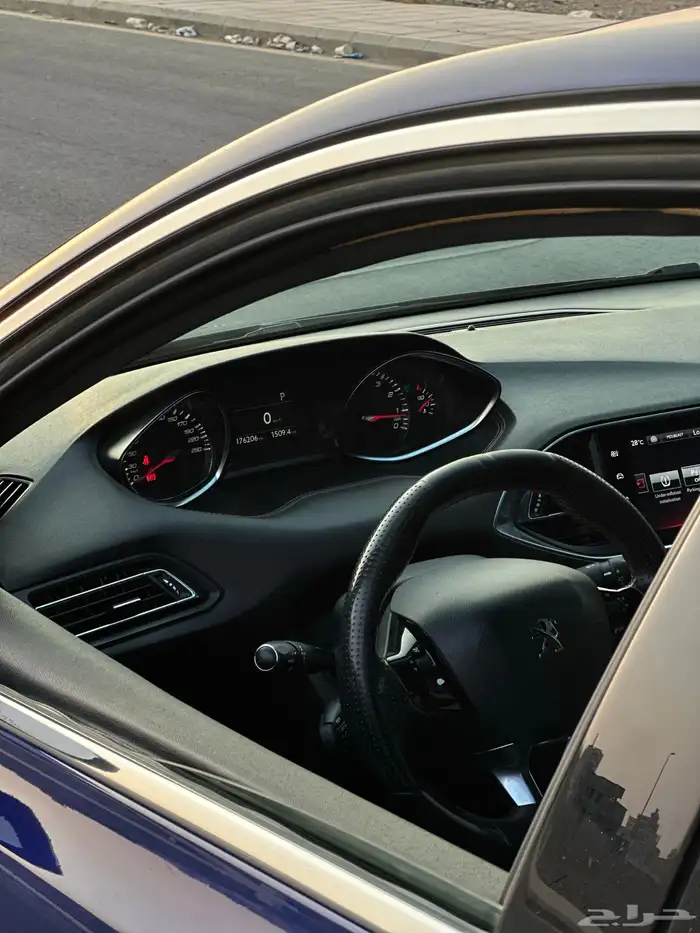 بيجو GT Line 2017 للبيع 16