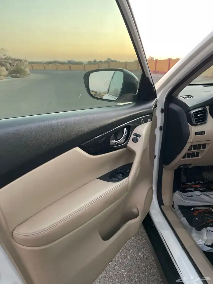 للبيع نسيان اكس تريل 2018 سعودي 10