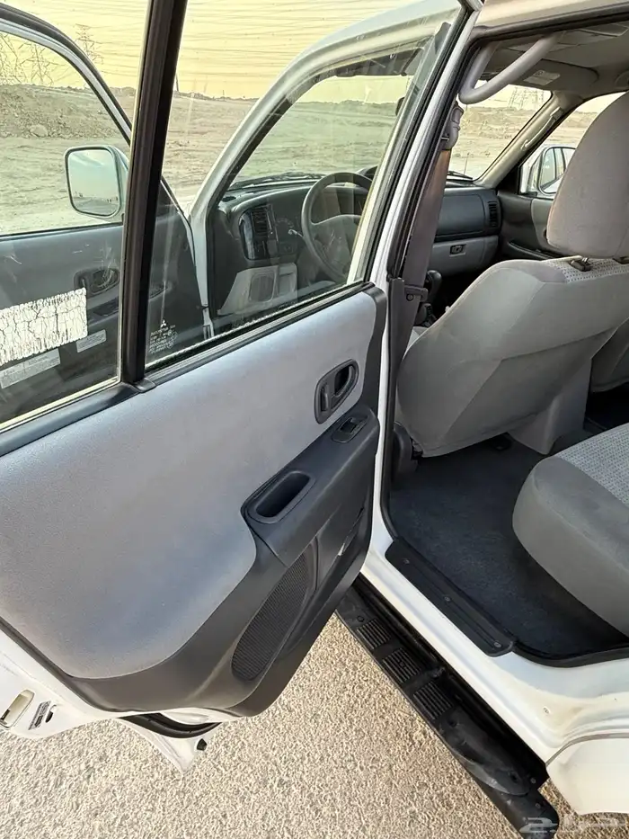 للبيع جيب مستوبيشي ناثيفا نادر مخزن ممشى86 الف 18