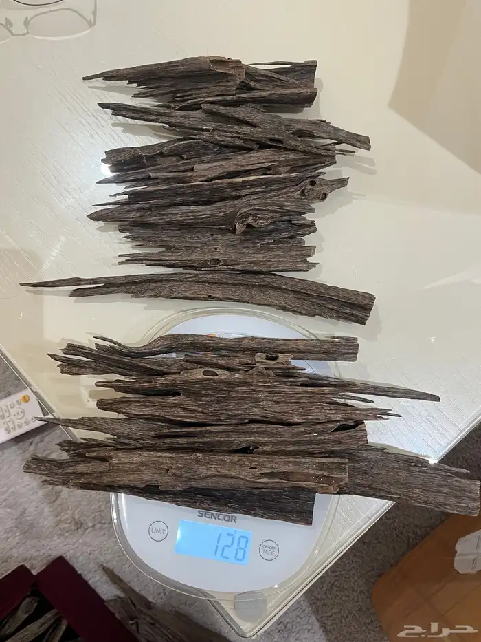ثمن عود هندي طبيعي ( زورا) 0