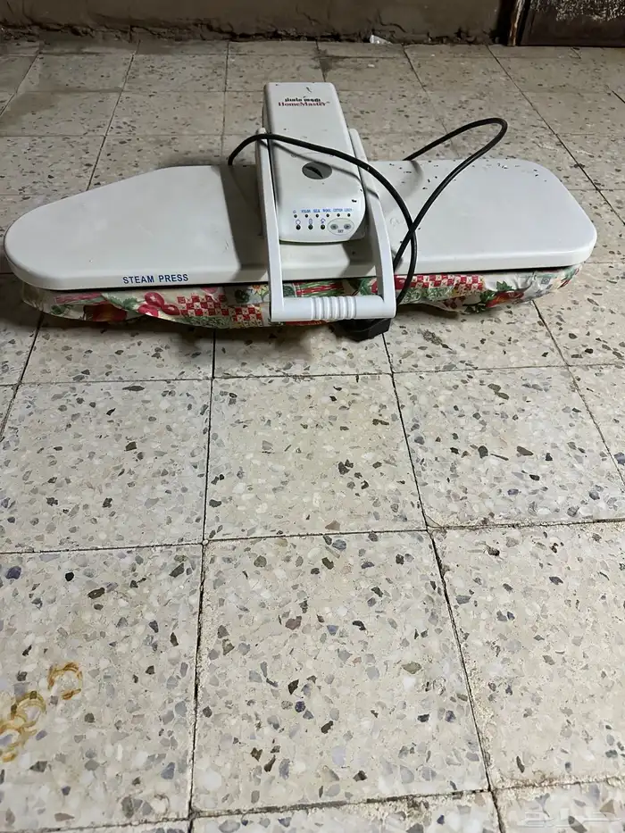 مكواة ملابس للبيع 1