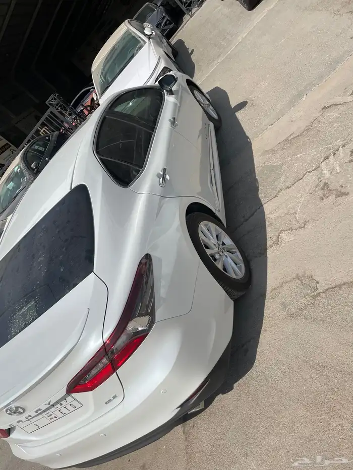 كامري 2024 فل بنزين ماشيه 33الف شرط 2