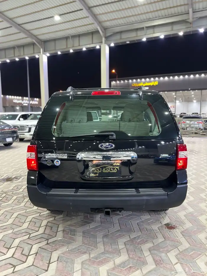 فورد اكسبديشن 2014 بدون بدل سعودي ماشي 130 ميل 4