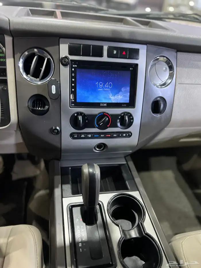 فورد اكسبديشن 2014 بدون بدل سعودي ماشي 130 ميل 8