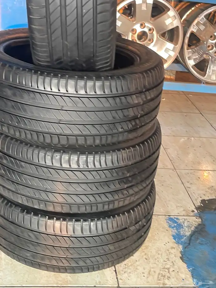 طقم كفرات مشلان اخو الجديد 245 45 18 3