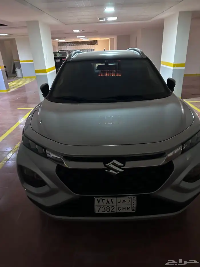 سوزوكي فرونكس GLX 2025 2