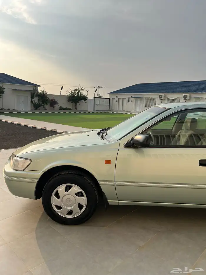 تويوتا كامري 2001 9