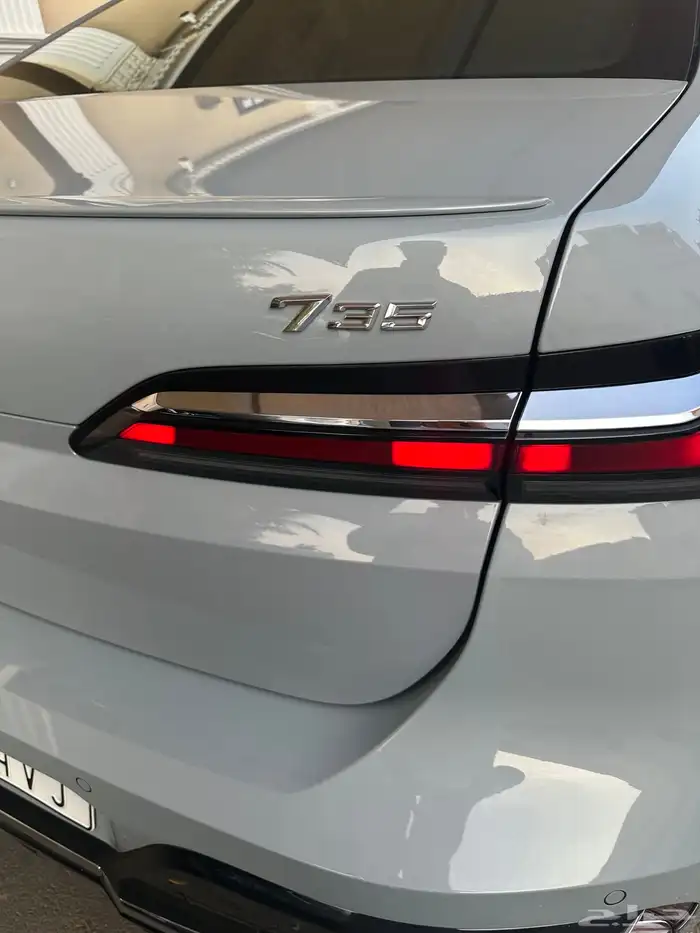 BMW 735 2023 ناغي بودي بلد 3