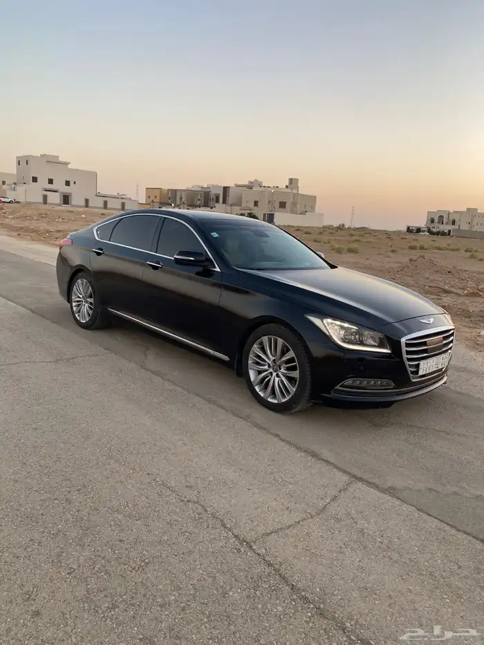 جنسس G80رويال 4