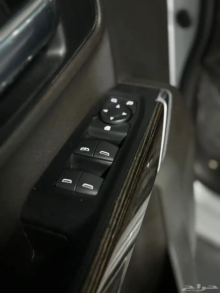 جي ام سي سيراا 11