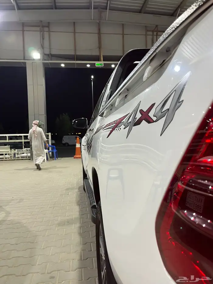 هايلوكس دبل 2024 ديزل 11