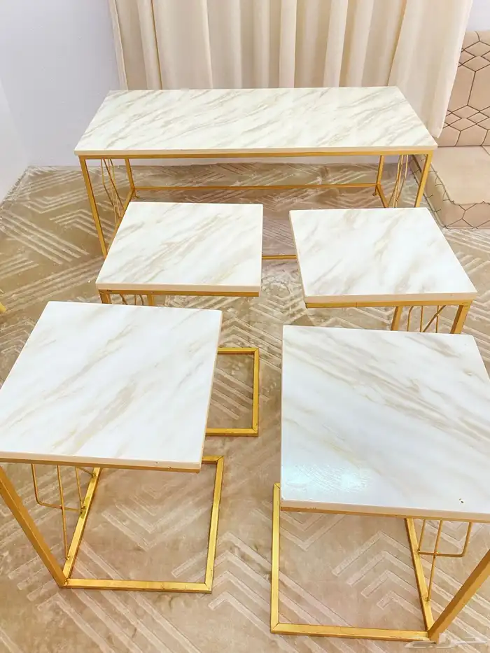 طاولات نظيفه ف الاستعمال بيع مستعجل الرصراص 2 بسعر 160 ريال 0