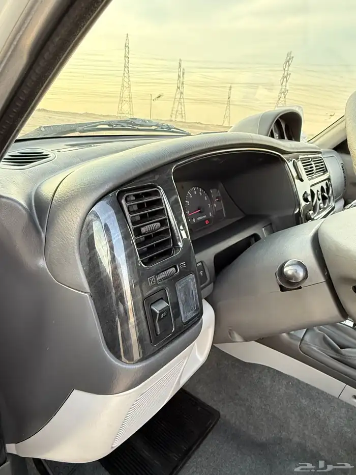 للبيع جيب مستوبيشي ناثيفا نادر مخزن ممشى86 الف 13