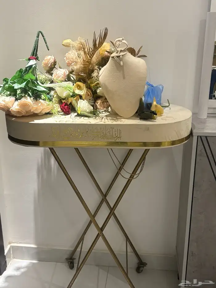 عربية ملكة 2