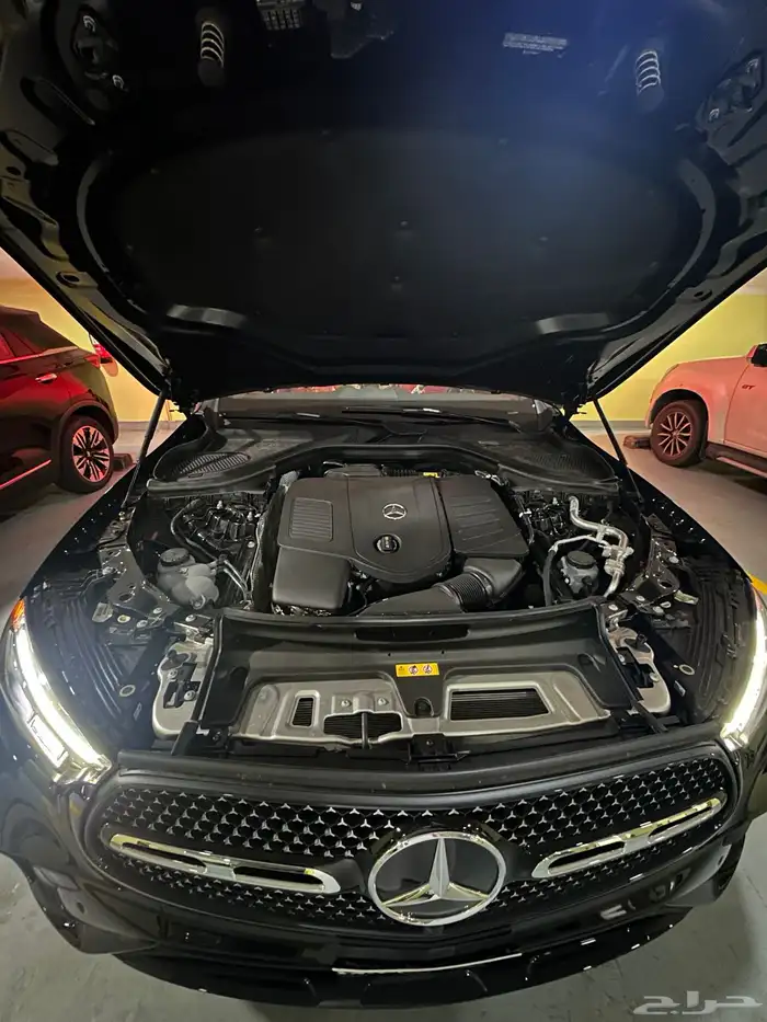 مرسيدس GLC300 AMG موديل 2025 شبه جديد ضمان الجفالي سعر لقطه 29
