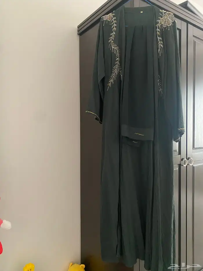 عبايات جداد لم يستخدمو 2