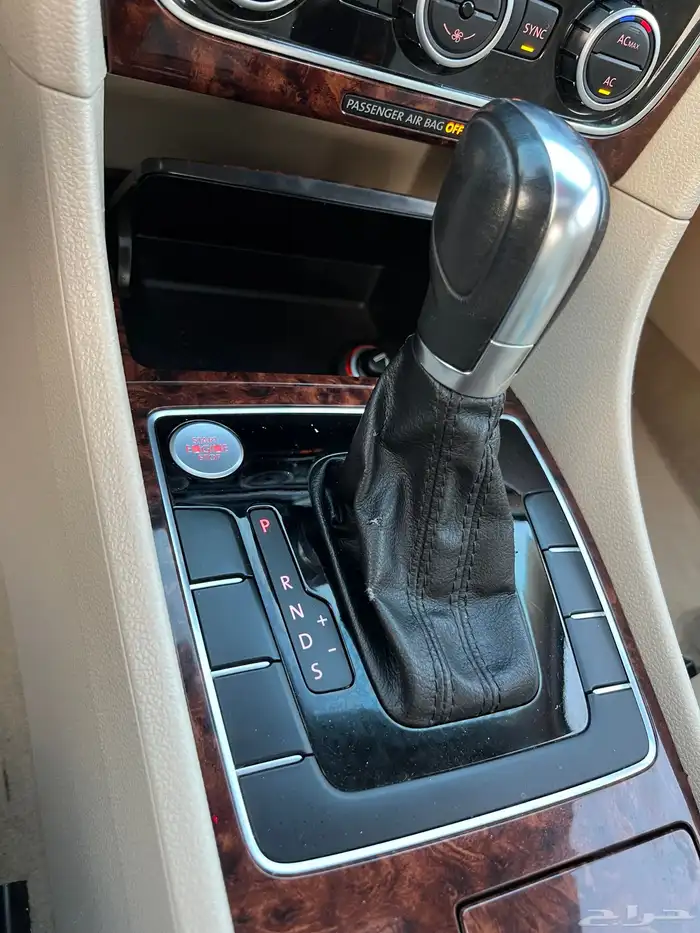 فولكس واجن 2012 فل كامل بدي وكاله مخزن 49