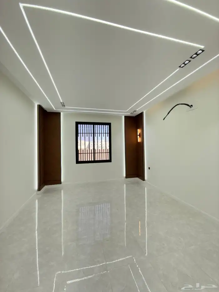 للبيع شقق علويه6غرف بسطح خاص ح الراقي خ مشيط بسعر550الف 11