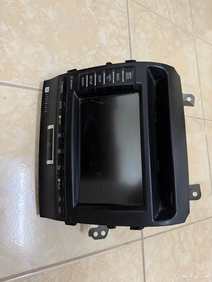 للبيع شاشة في أكس آر 2011 0