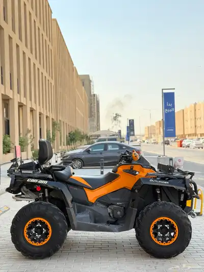 للبيع  دباب Can-Am Outlander 1000 موديل 2015 index