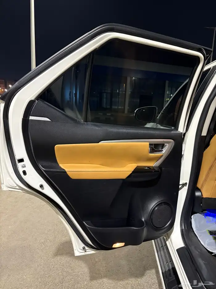 فورتشنر 2017 فل كامل ممشى 190 الف مشدود من والى 38