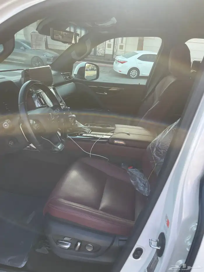 للبيع جيب لكزس 2024 BB سعودي 13