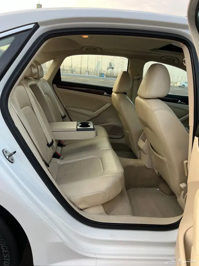 فولكس واجن 2012 فل كامل بدي وكاله مخزن 44