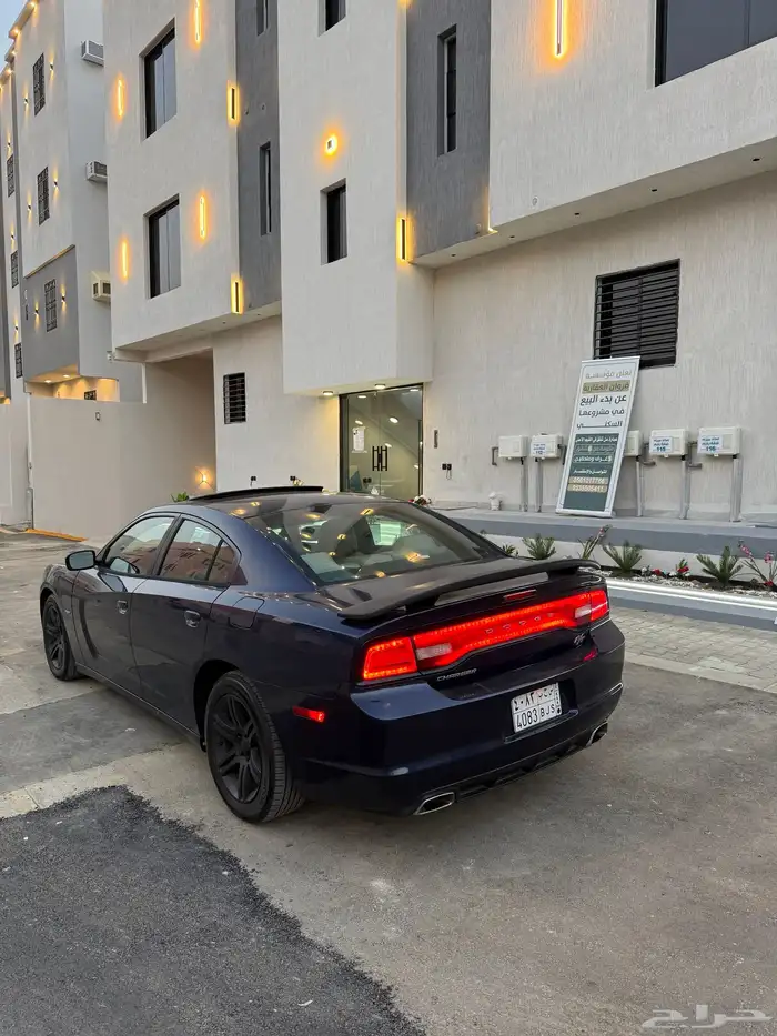 دودج تشارجر 8 سلندر 11