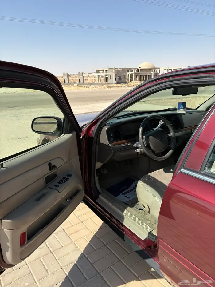 كراون فكتوريا 2007 فل كامل 8