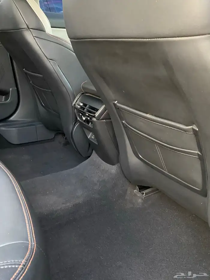 فورد تورس 2023 تيتانيوم 20