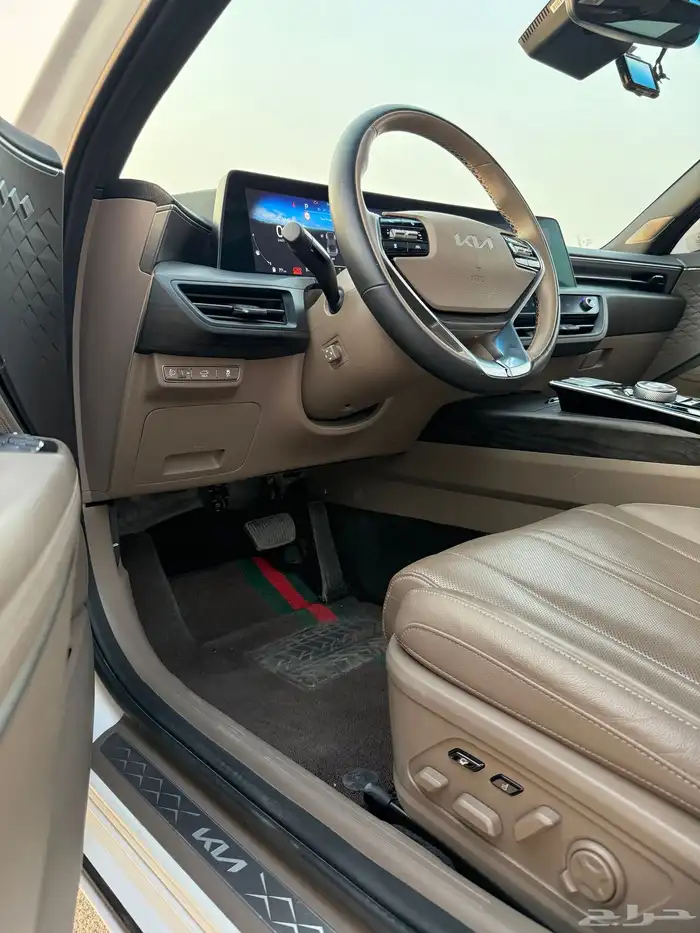 كيا K8 بنورما 2022 اعلا مواصفات بحالة الوكاله للبيع 21