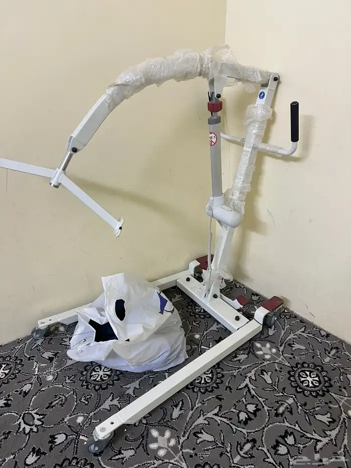 رافعة مريض كهربائية جديدهه لم تستخدم ولا مره 1