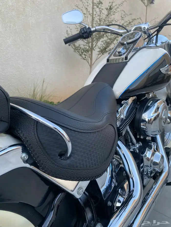 للبيع هارلي سوفتيل ديلكوس 2012 4