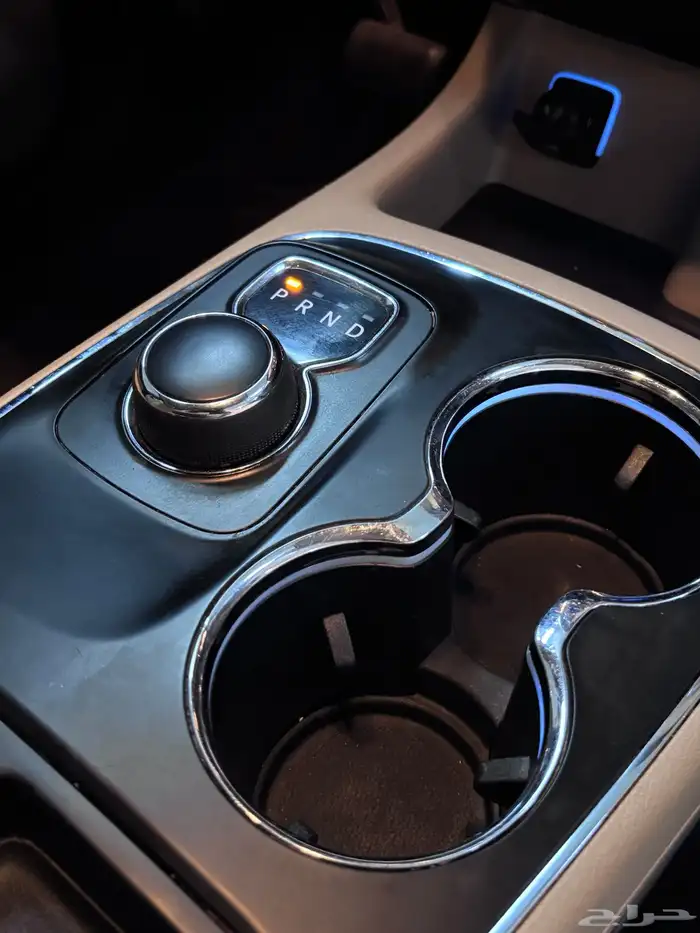 دودج درانقو 2015 فل كامل ليمتد V8 41