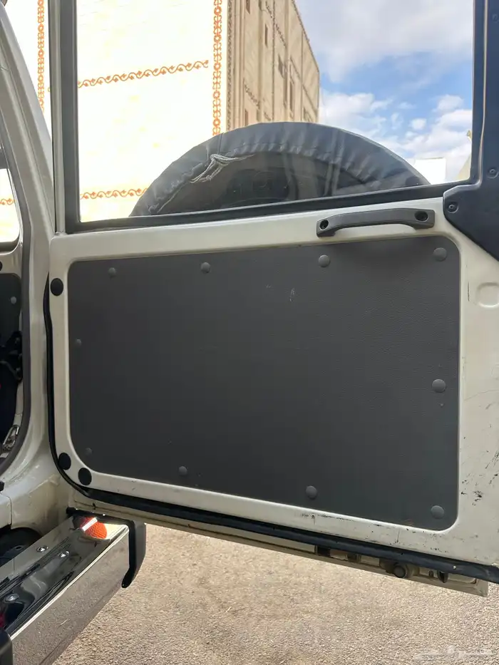 ربع 94 ماشي 200 نضيف جدا نادر اخوه 13