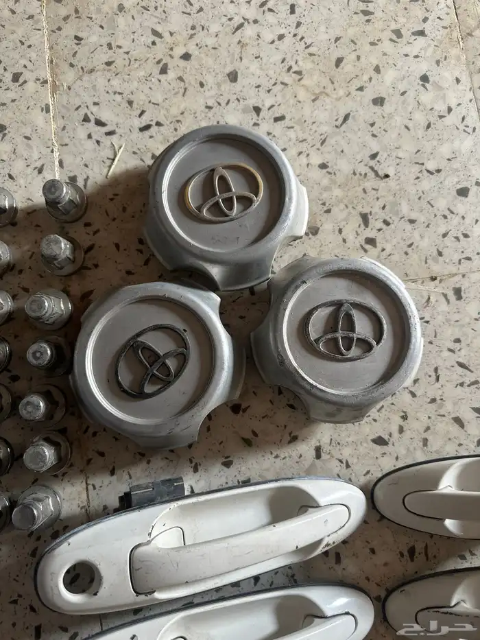 قطع لاند من موديل 2000 الى 2007 وكاله 2