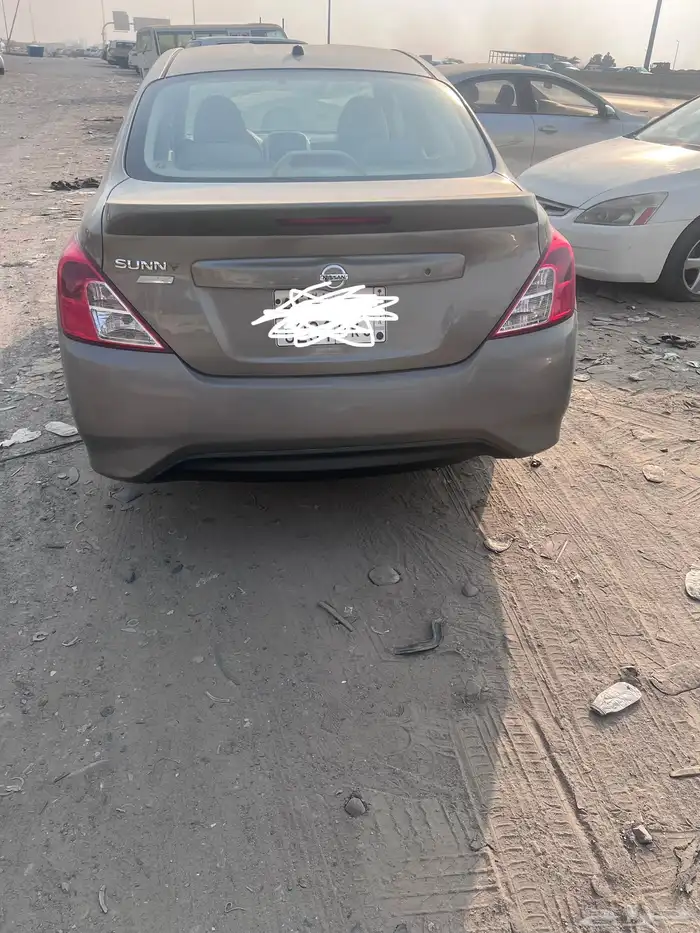 نيسان نساني 2015 1