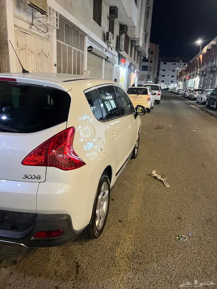 سيارة بيجو 3008 للبيع موديل 2013 5