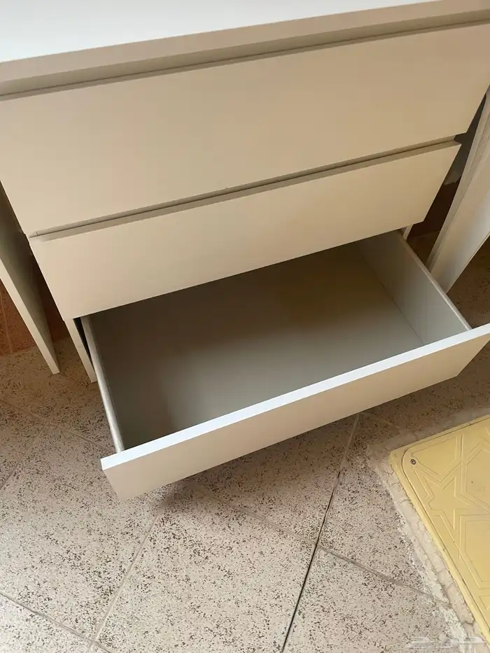 أدراج من ايكيا 3
