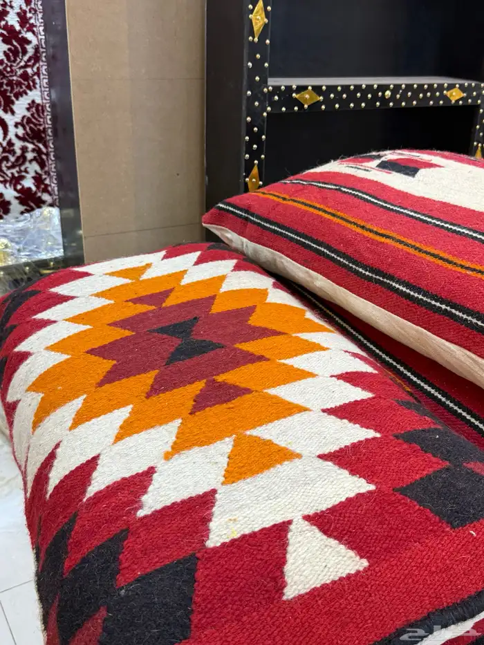 بيوت شعر جديدة ابيض واسود جميع التفاصيل في البيت 11