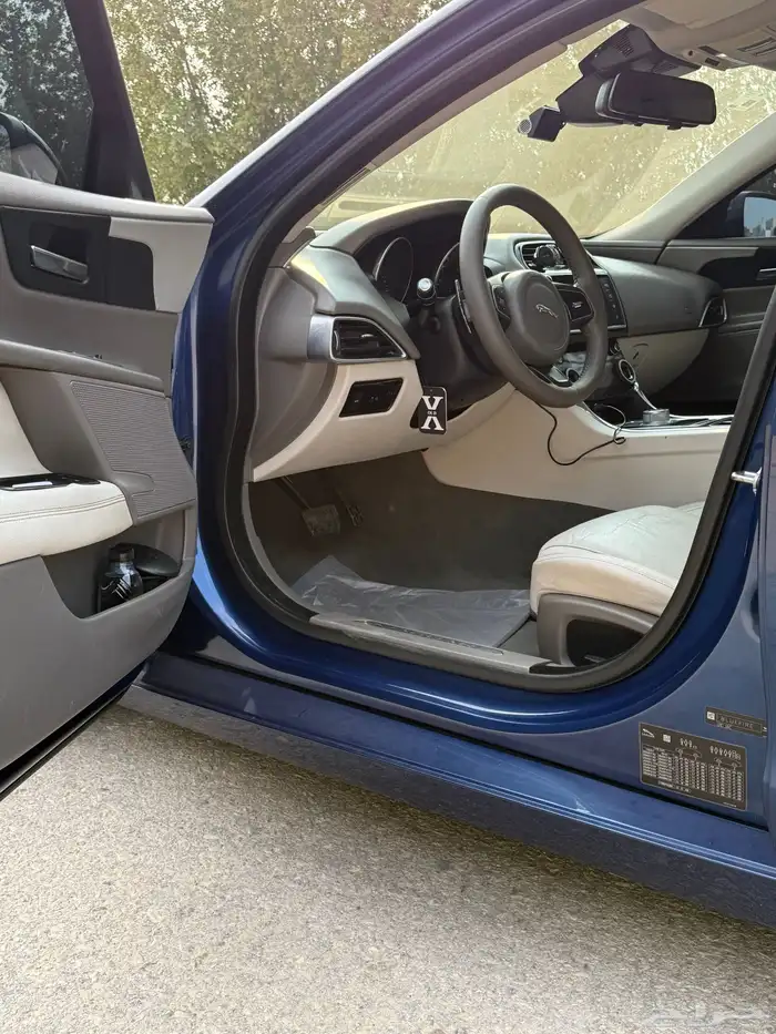 جاكور XE 2016 8