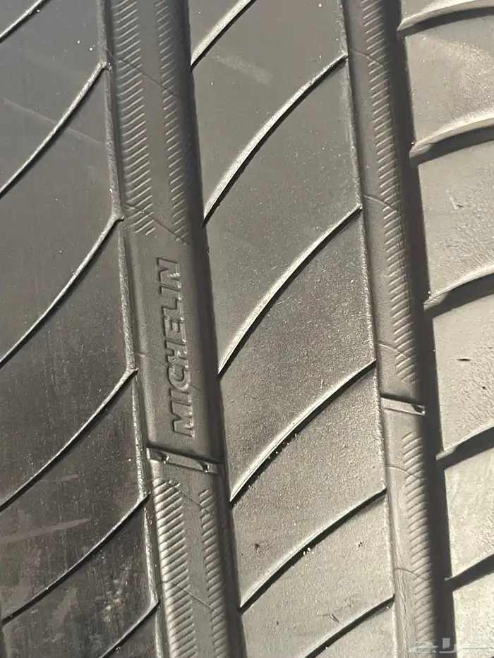 طقم كفرات مشلان اخو الجديد 245 45 18 5