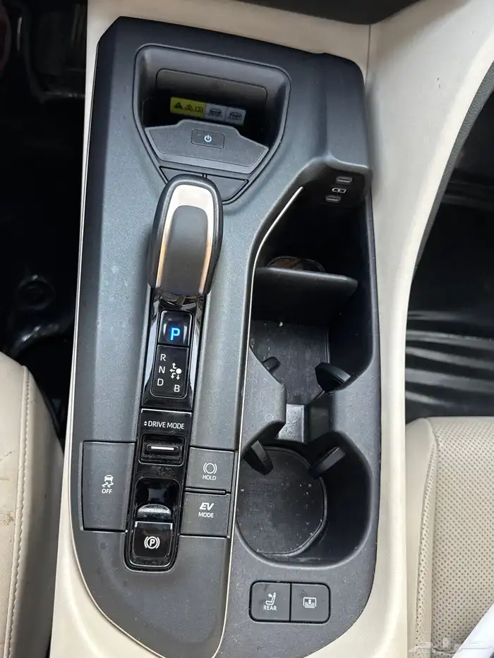 تويوتا كراون 2023 20