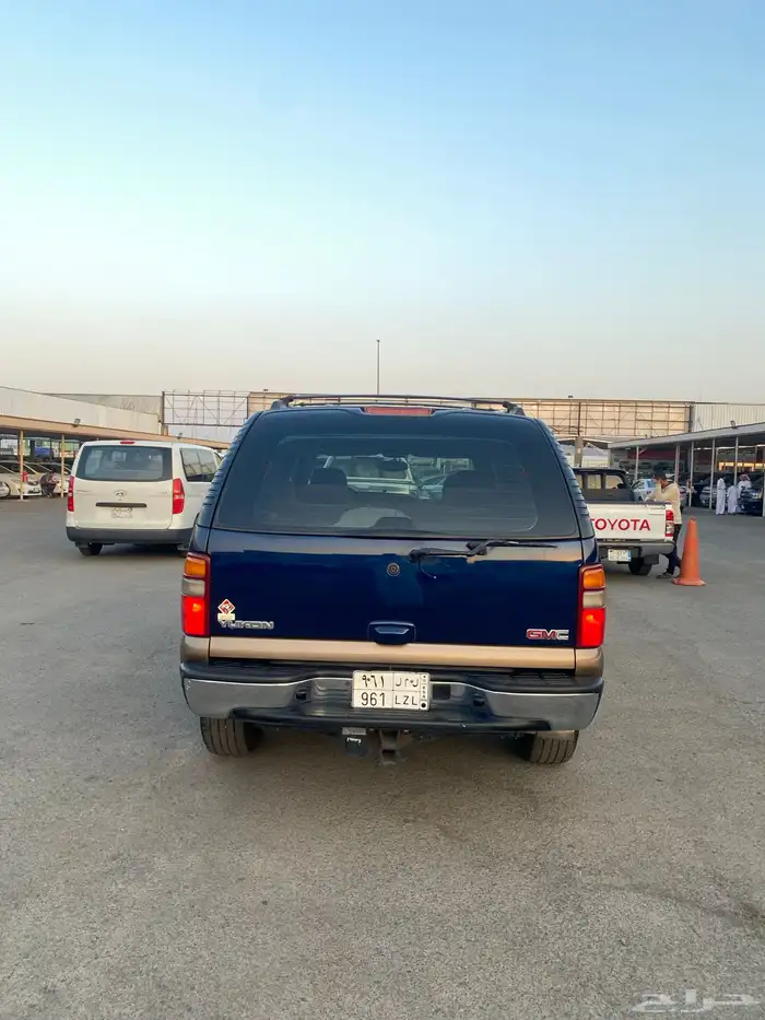 يوكن 2003 قمه بالنظافه ماشاء الله 4