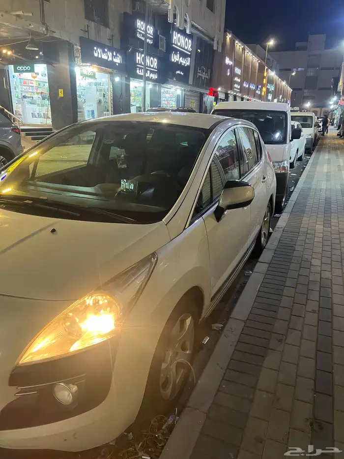 سيارة بيجو 3008 للبيع موديل 2013 6